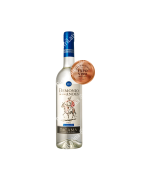 Pisco peruano Demonio de los Andes Quebranta 700ml, destilado de uva artesanal con sabor suave y aroma tradicional.
